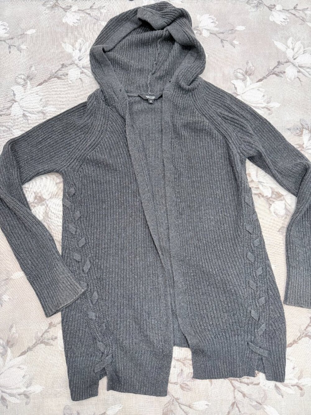 Simply Vera Vera Wang XS Gray Hooded Lace Up Chunky Knit Cardigan Sweater - Picture 8 of 16